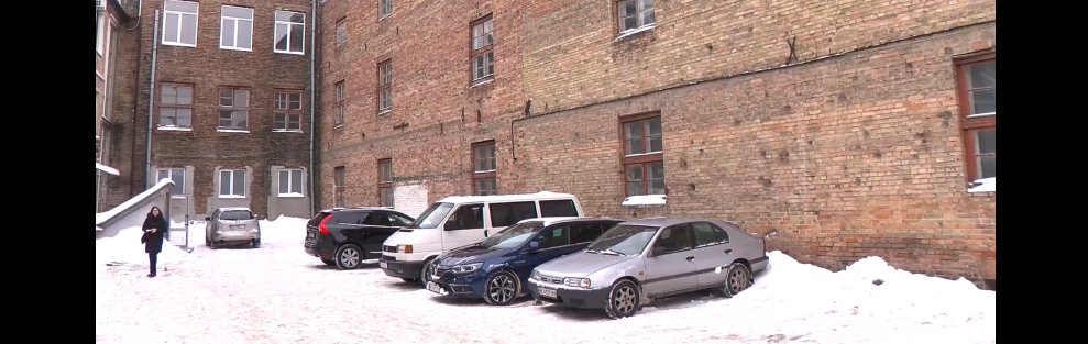 Рівненський ФОП викупив аварійну будівлю у центрі Рівного за рекордну ціну